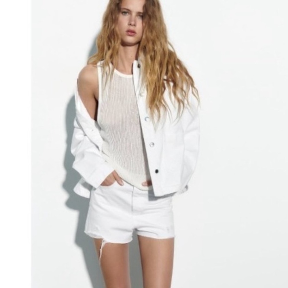 ZARA High-Rise Ripped Split Shorts Size 2 - New with tags - Picture 2 of 9